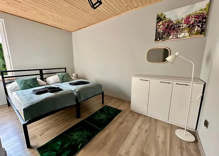 Nad Jeziorem * Siamoszyce